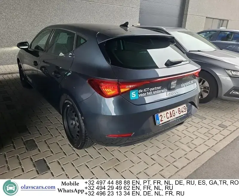 Gebraucht Seat Leon 150 PS (110 kW) 2022 Grau Limousine
