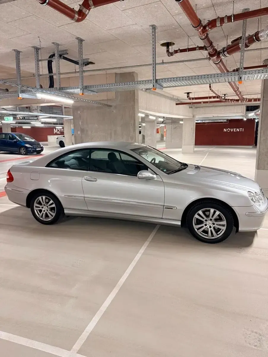 Gebraucht Mercedes CLK200 Elegance 163 PS (119 kW) 2004 Silber Coupé