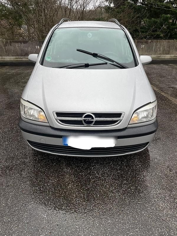 Silber Gebraucht 2001 Opel Zafira Van / Kleinbus | 690 € (Guter Preis) - Bild 1/4