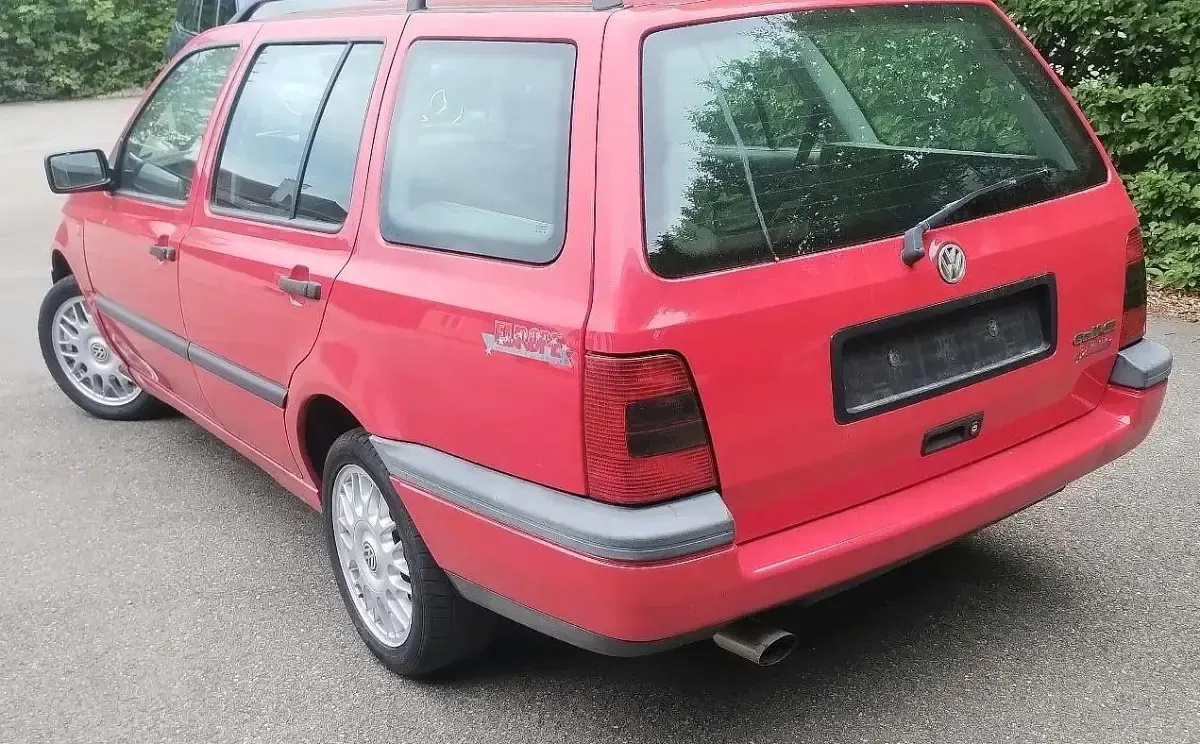 Gebraucht VW Golf III 90 PS (66 kW) 1995 Rot Kombi