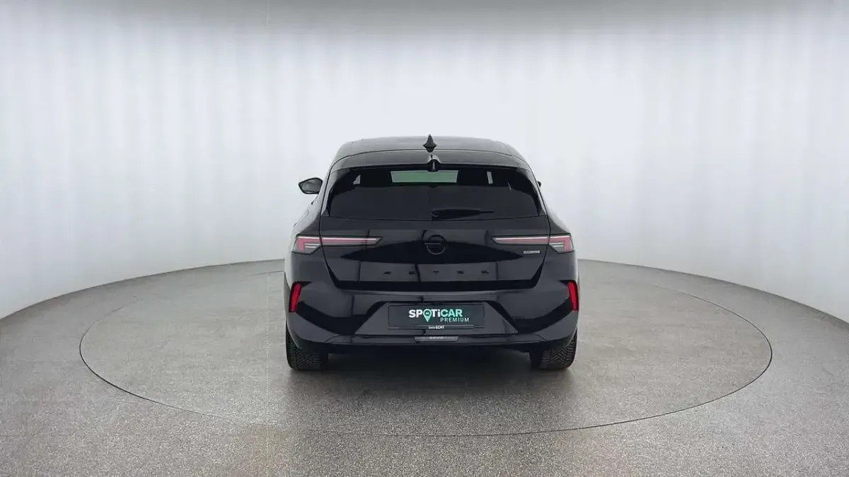 Gebraucht Opel Astra Ultimate 181 PS (133 kW) 2023 Schwarz Kleinwagen