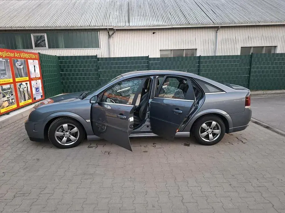 Gebraucht Opel Vectra 135 PS (99 kW) 2002 Limousine