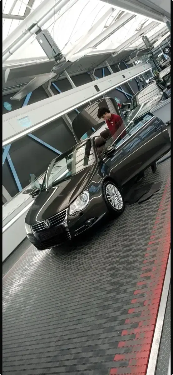 Gebraucht VW Eos 160 PS (117 kW) 2009 Braun Cabrio