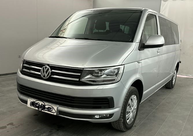 Reflexsilber metallic Gebraucht 2018 VW T6 Comfortline Van | 34.950 € (Guter Preis) - Bild 1/3