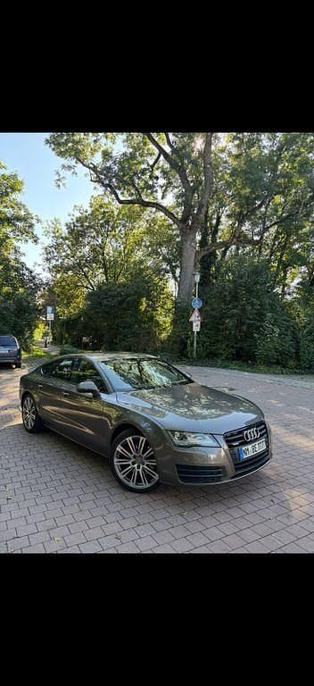 Gebraucht Audi A7 Sportback 245 PS (180 kW) 2013 Grau Kleinwagen