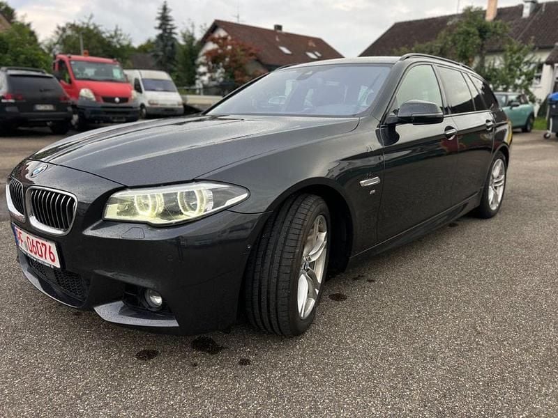 Grau Gebraucht 2013 BMW 535 Comfort Edition Kombi | 12.900 € (Guter Preis) - Bild 1/4