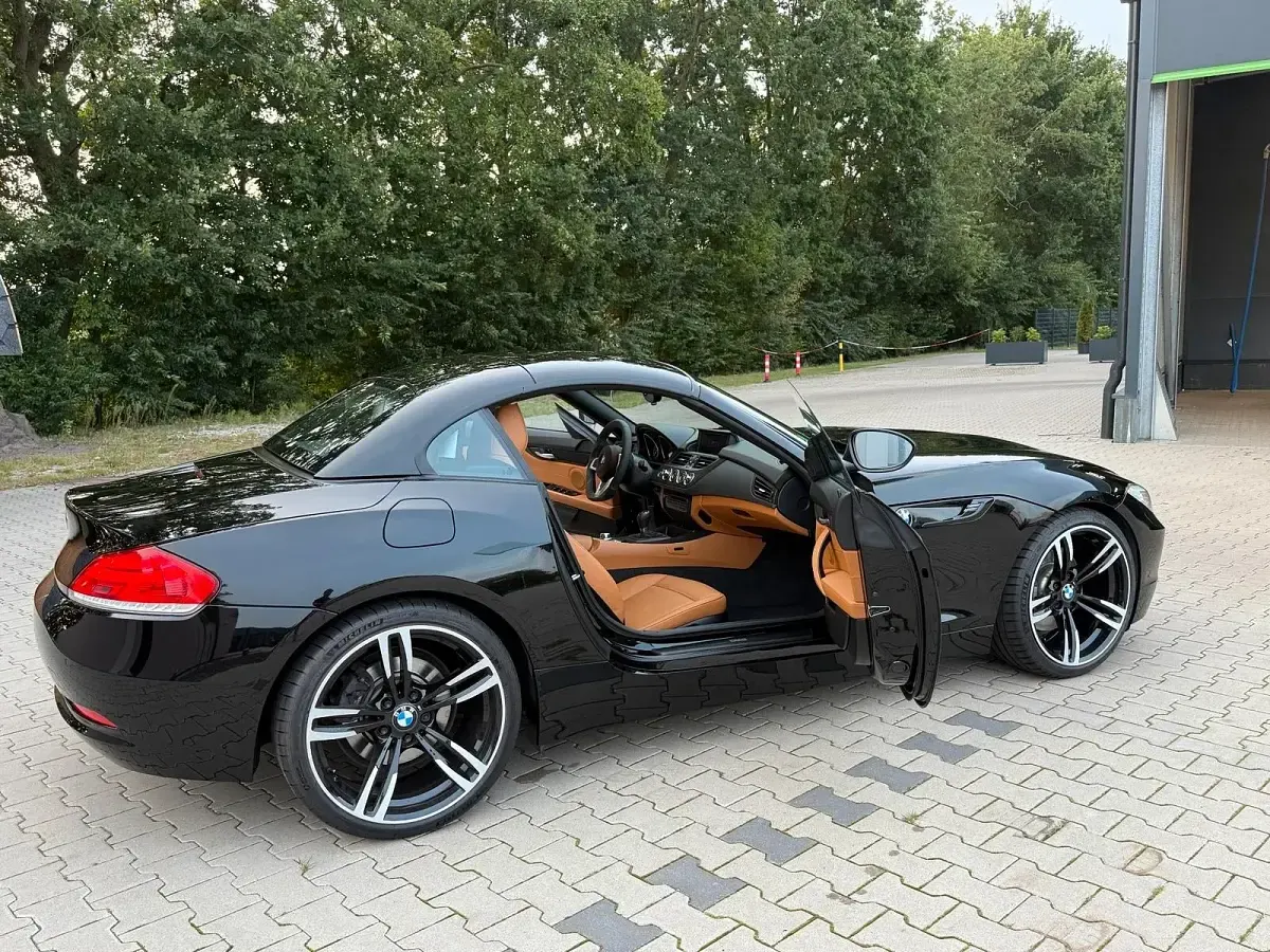 Gebraucht BMW Z4 258 PS (189 kW) 2010 Schwarz Cabrio