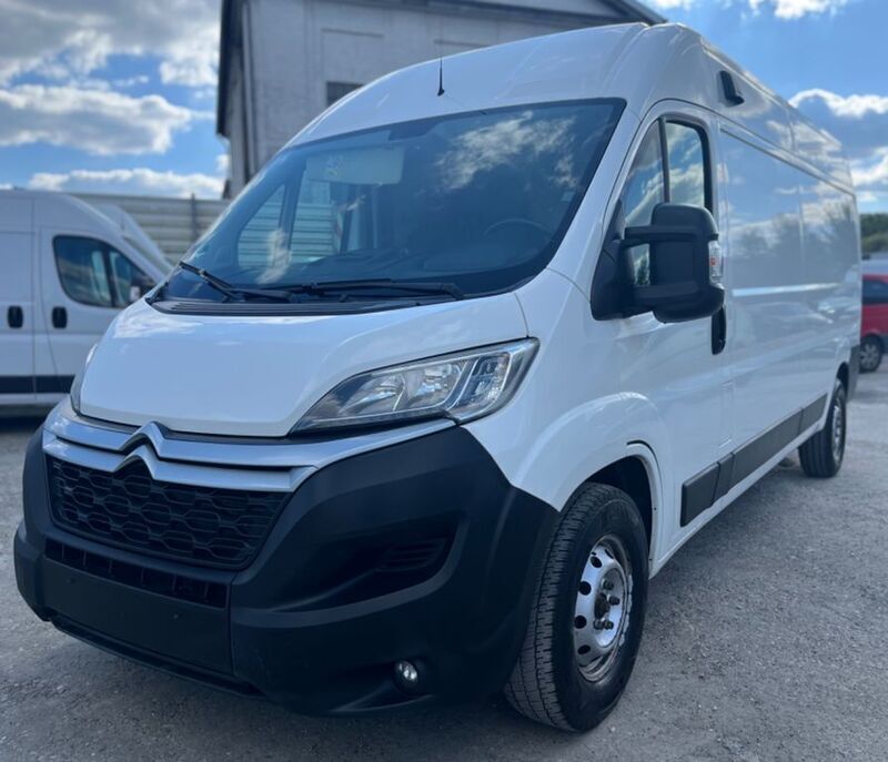 Weiß Gebraucht 2021 Citroën Jumper Van / Kleinbus | 19.500 € (Fairer Preis) - Bild 1/4