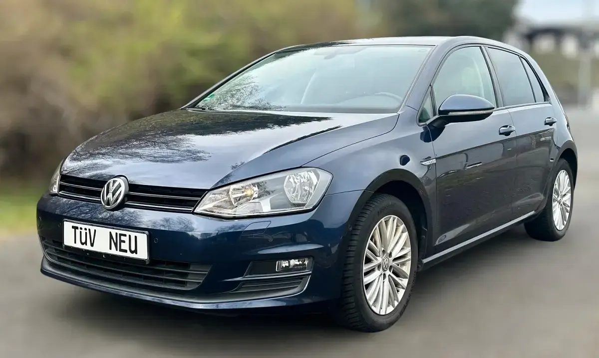 Gebraucht VW Golf VII 86 PS (63 kW) 2015 Blau Limousine