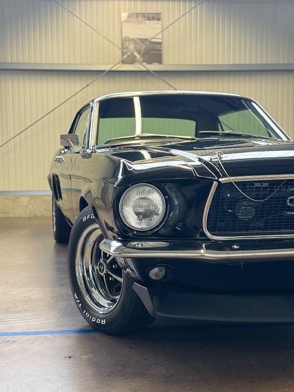 Schwarz Gebraucht 1968 Ford Mustang Coupé | 35.000 € - Bild 1/4