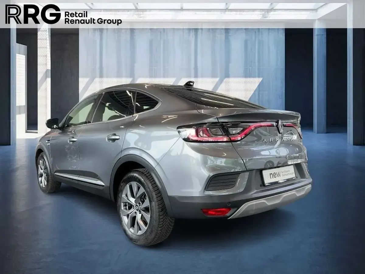 Gebraucht Renault Arkana Techno 140 PS (102 kW) 2025 Graumetallic SUV