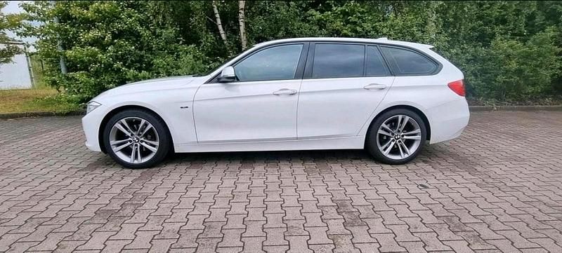 Gebraucht BMW 318 143 PS (105 kW) 2015 Weiß Kombi