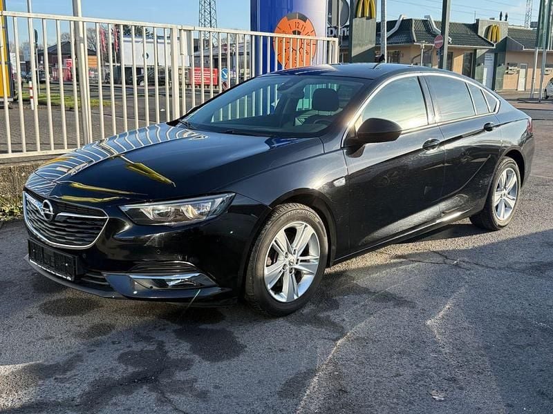Schwarz Gebraucht 2019 Opel Insignia Business Edition Limousine | 11.490 € (Guter Preis) - Bild 1/4