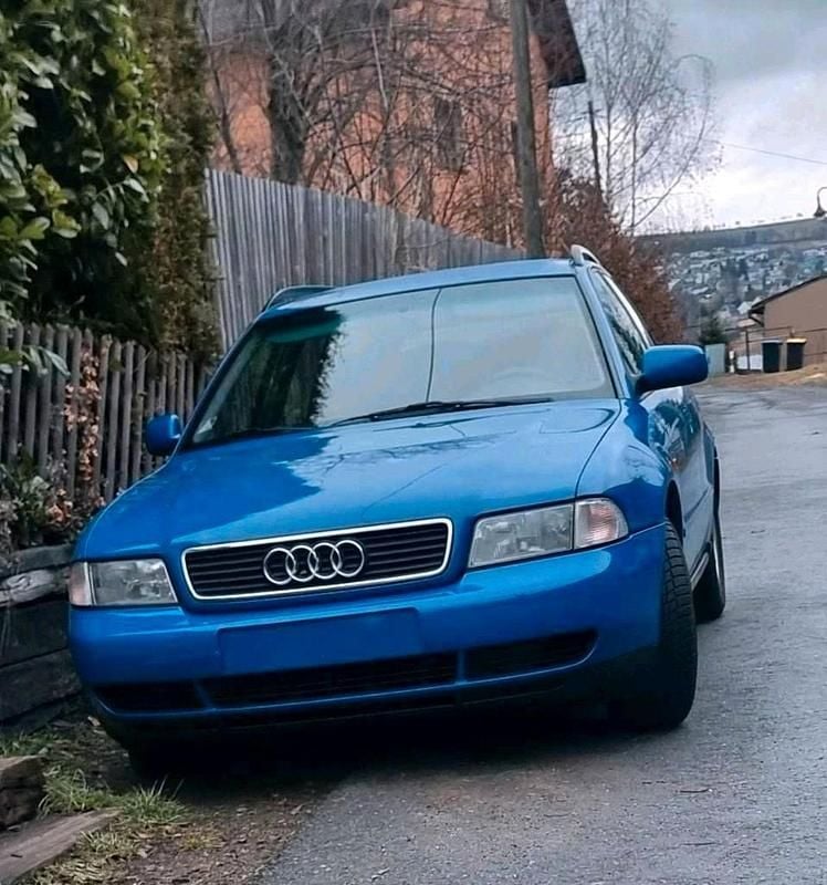 Gebraucht Audi A4 150 PS (110 kW) 1999 Blau Kombi