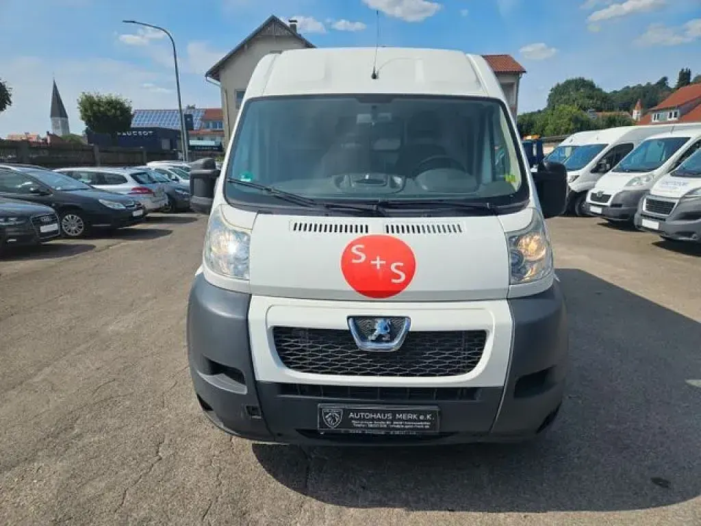 Gebraucht Peugeot Boxer Avantage 131 PS (96 kW) 2012 Lack weiss banquise/deckende lac Van