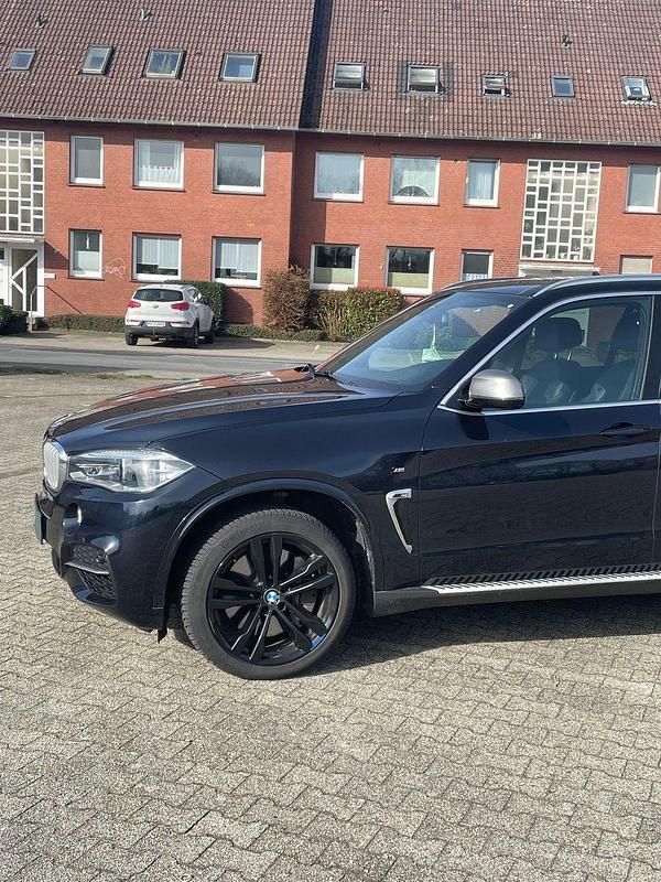 Gebraucht BMW X5 M50 Performance 381 PS (280 kW) 2014 Schwarz SUV