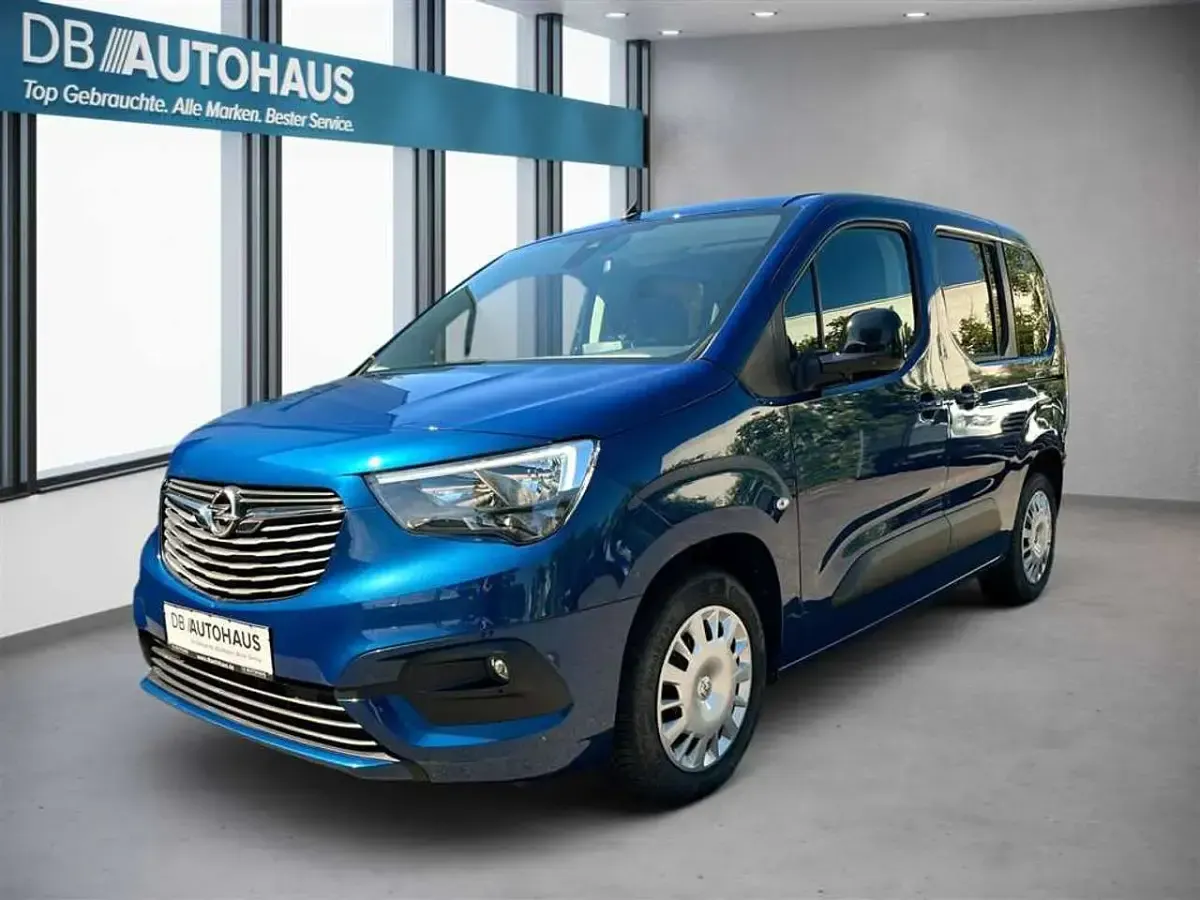 Gebraucht Opel Combo Life Elegance 131 PS (96 kW) 2023 Van / Kleinbus