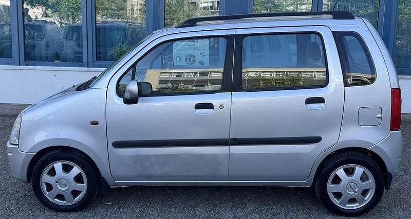 Second-hand Opel Agila 75 CP (55 kW) 2002 Argintiu Monovolum