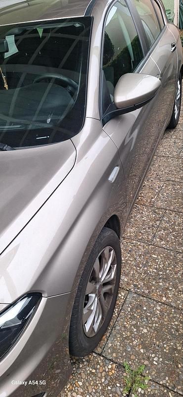 Gebraucht Fiat Tipo Pop 95 PS (69 kW) 2020 Beige Coupé