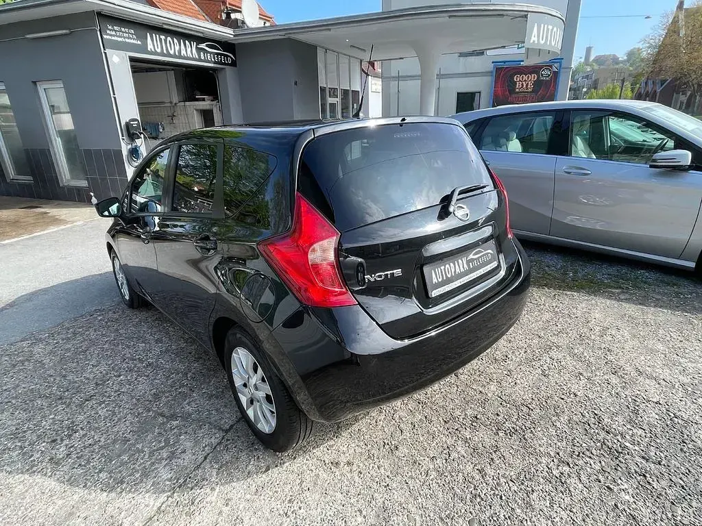 Usata Nissan Note Acenta 80 CV (58 kW) 2015 Nero Utilitaria