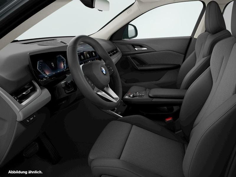 Gebraucht BMW X2 156 PS (114 kW) 2025 Grau SUV
