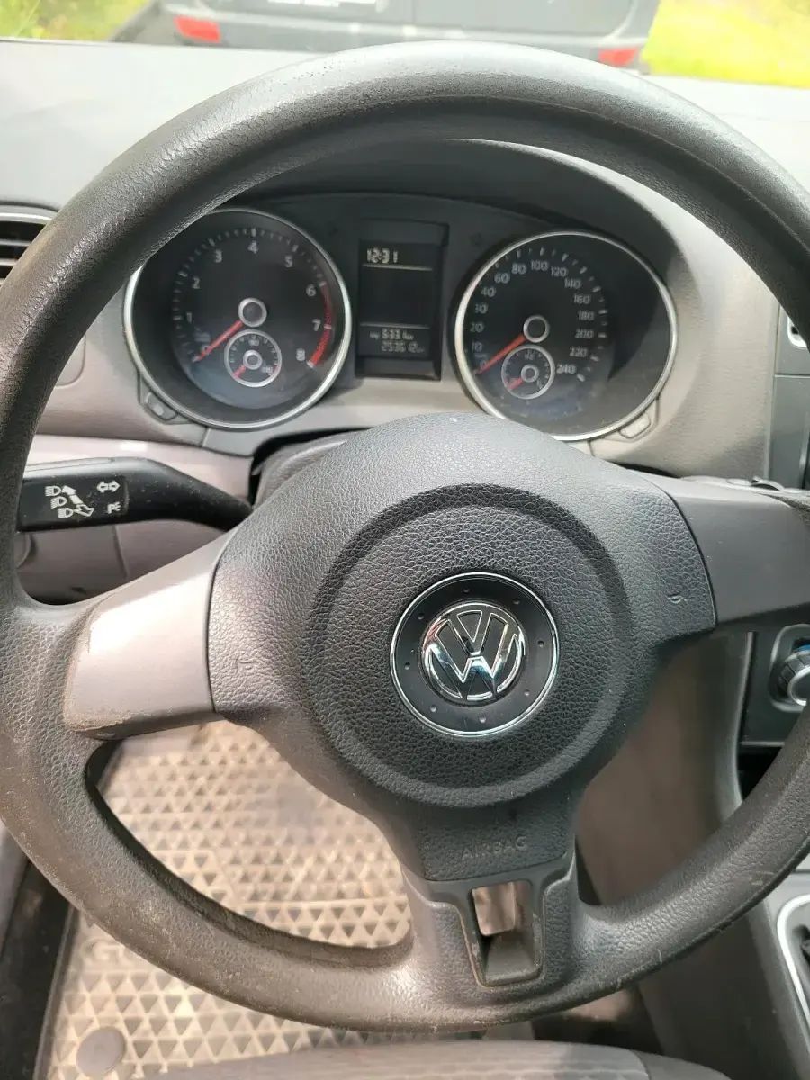 Gebraucht VW Golf V 80 PS (58 kW) 2008 Grau Kleinwagen