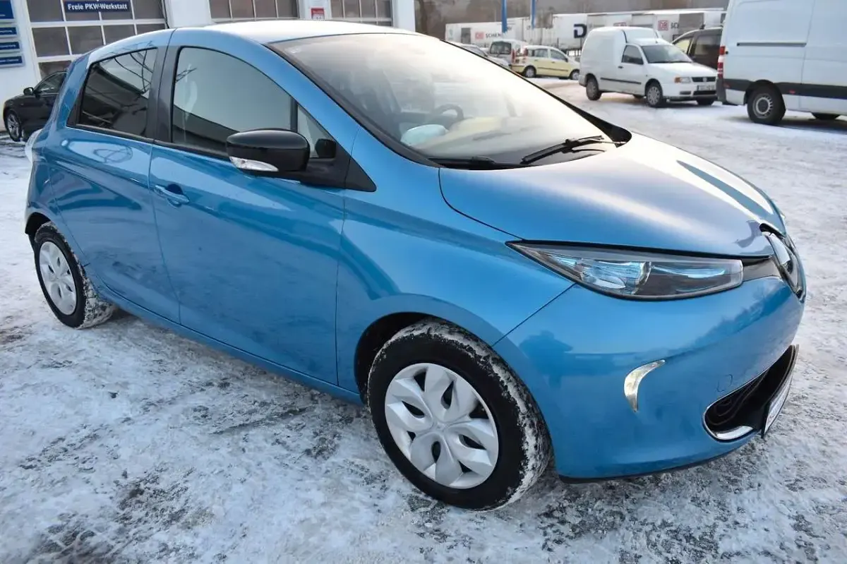 Gebraucht Renault Zoe Life 42 kW (58 PS) 2016 Blau Kleinwagen