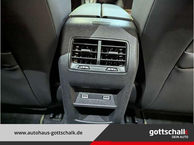 Gebraucht Peugeot 308 SW GT 131 PS (96 kW) 2024 Grau Kombi
