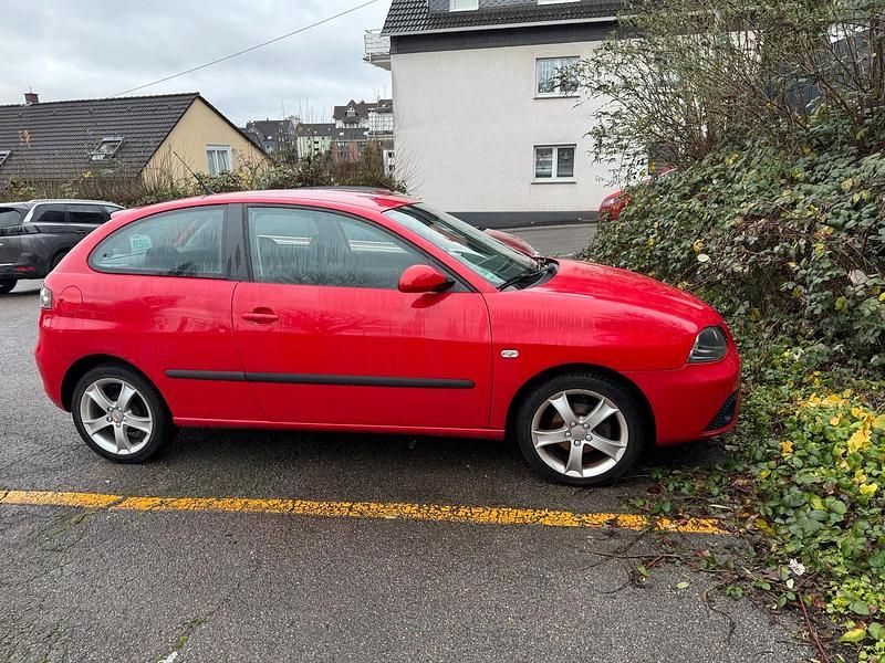 Gebraucht Seat Ibiza 85 PS (62 kW) 2008 Rot Coupé