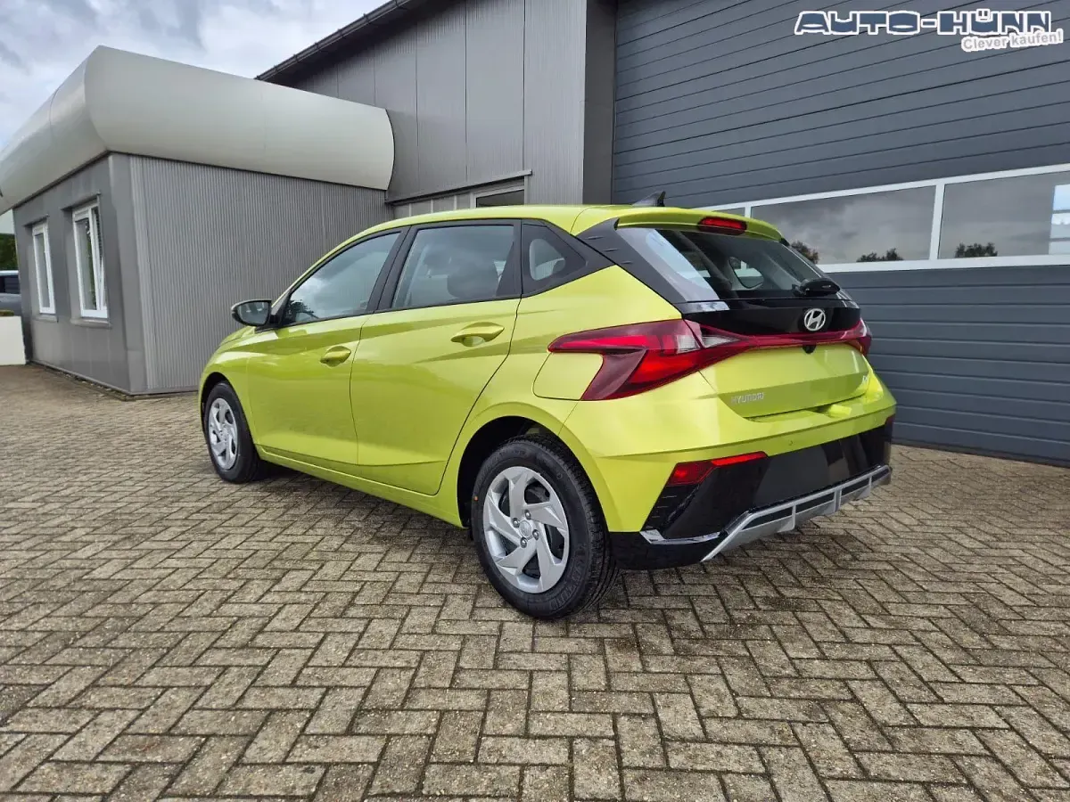 Ny Hyundai i20 90 HK (66 kW) 2026 Grøn Hatchback