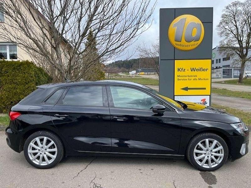 Gebraucht Audi A3 e-tron Advanced 150 PS (110 kW) 2021 Brillantschwarz Kleinwagen