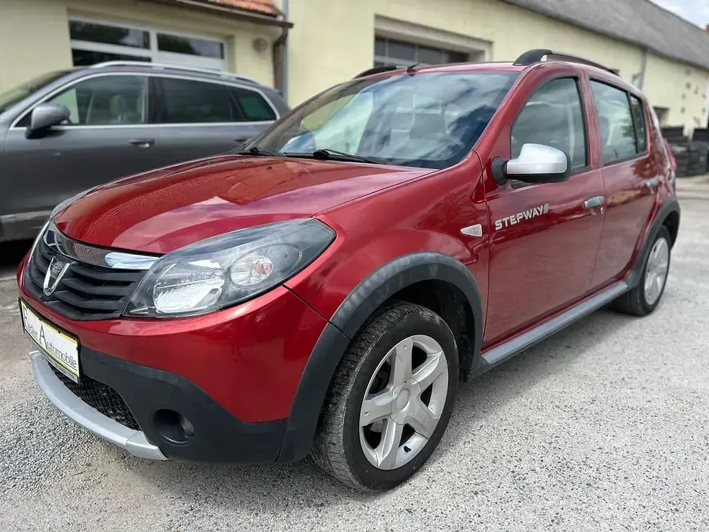 Gebraucht Dacia Sandero Stepway 84 PS (61 kW) 2012 Orange Limousine