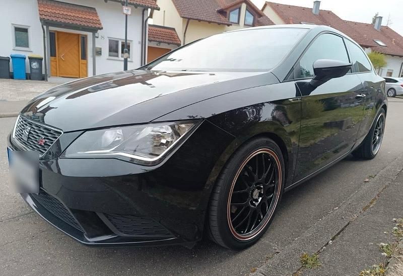 Gebraucht Seat Leon 105 PS (77 kW) 2014 Schwarz Coupé