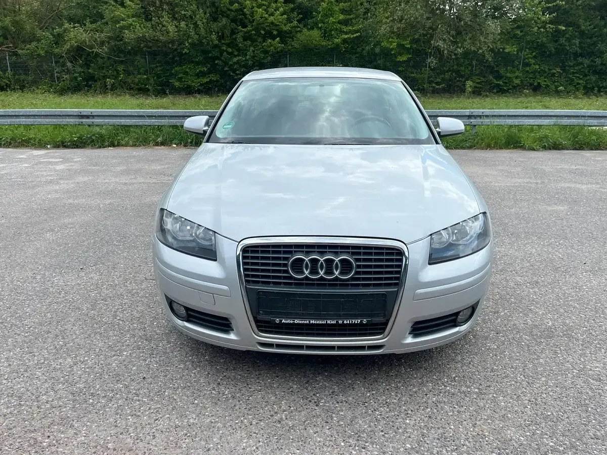 Gebraucht Audi A3 102 PS (75 kW) 2008 Silber Kleinwagen