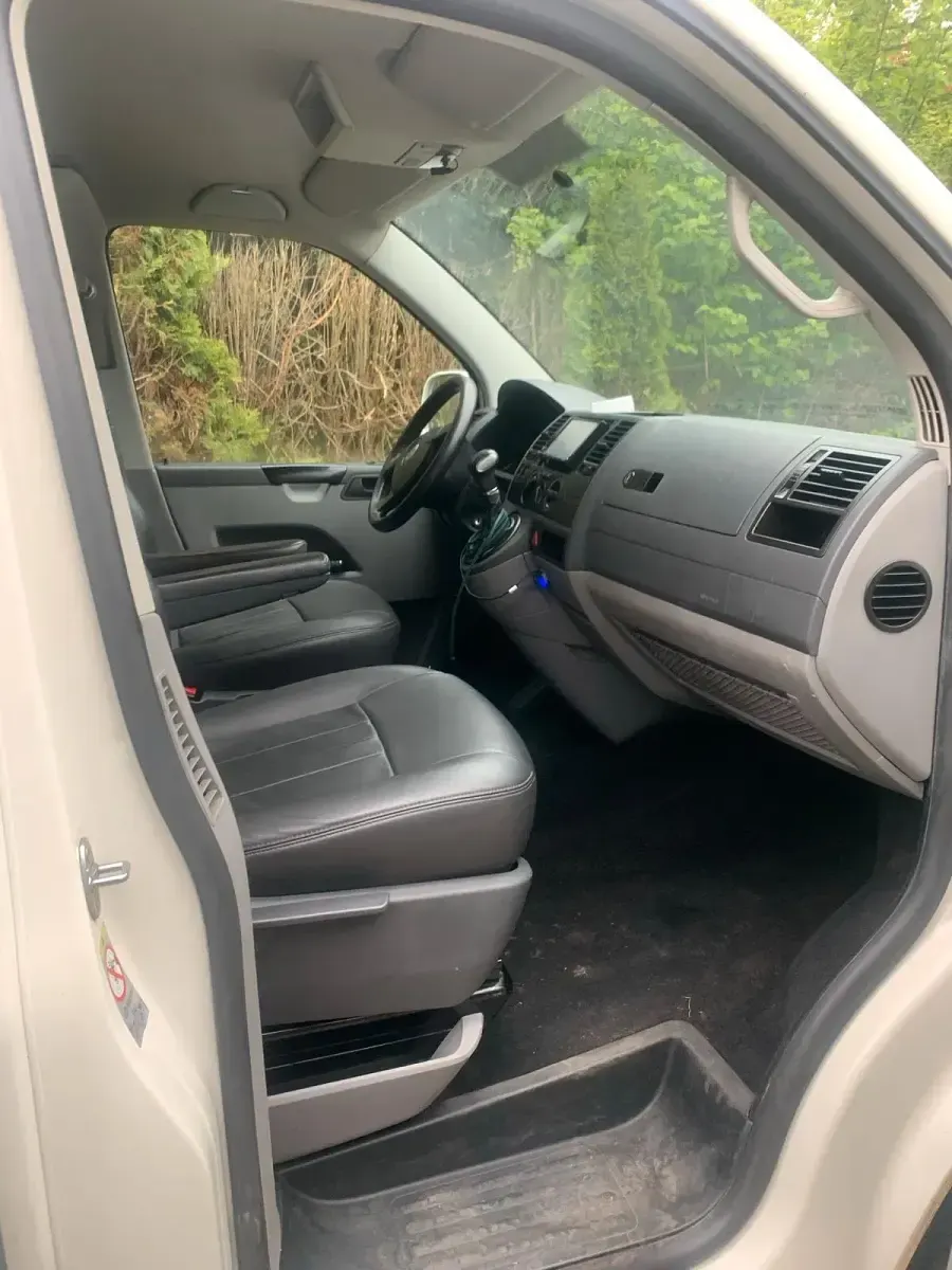 Käytetty VW Transporter 131 HP (96 kW) 2008 Valkoinen Van