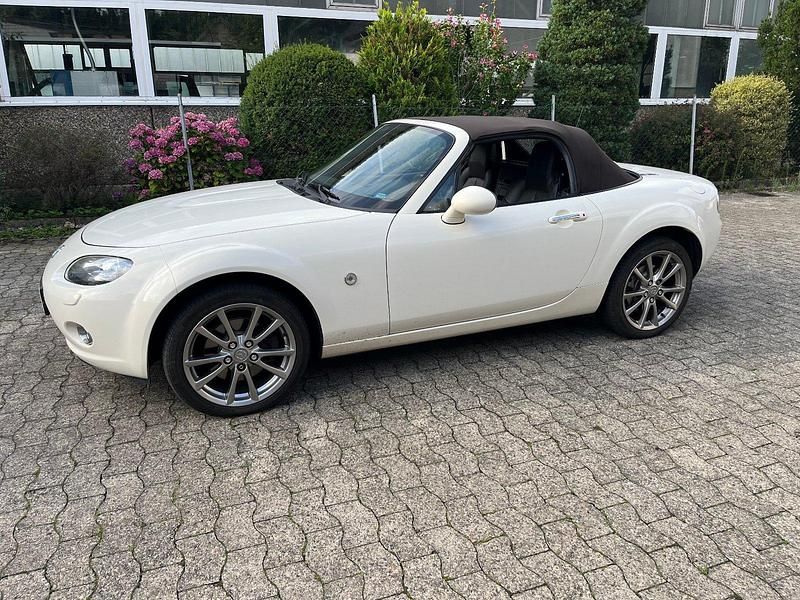 Beige Gebraucht 2008 Mazda MX5 Cabrio | 8.500 € (Fairer Preis) - Bild 1/4