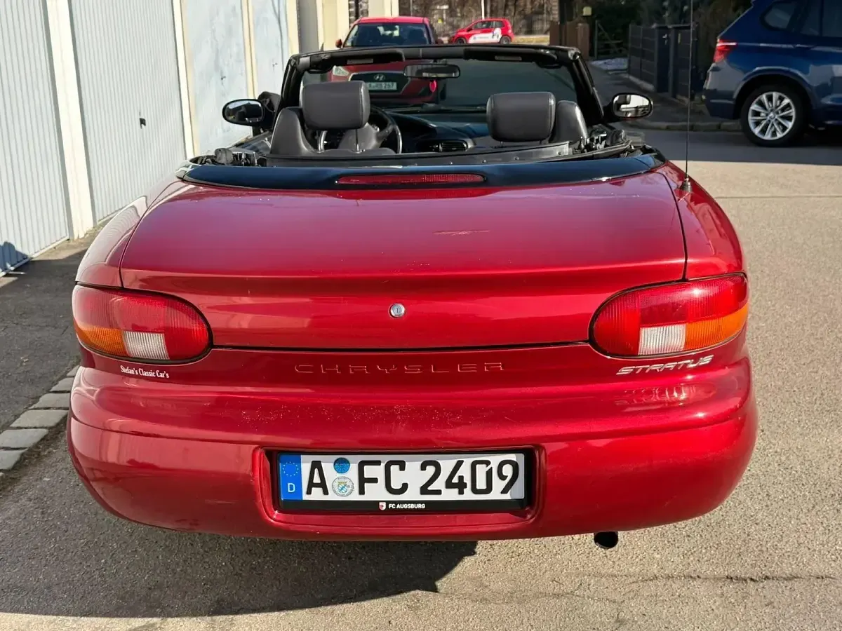 Gebraucht Chrysler Stratus 131 PS (96 kW) 1999 Rot Cabrio