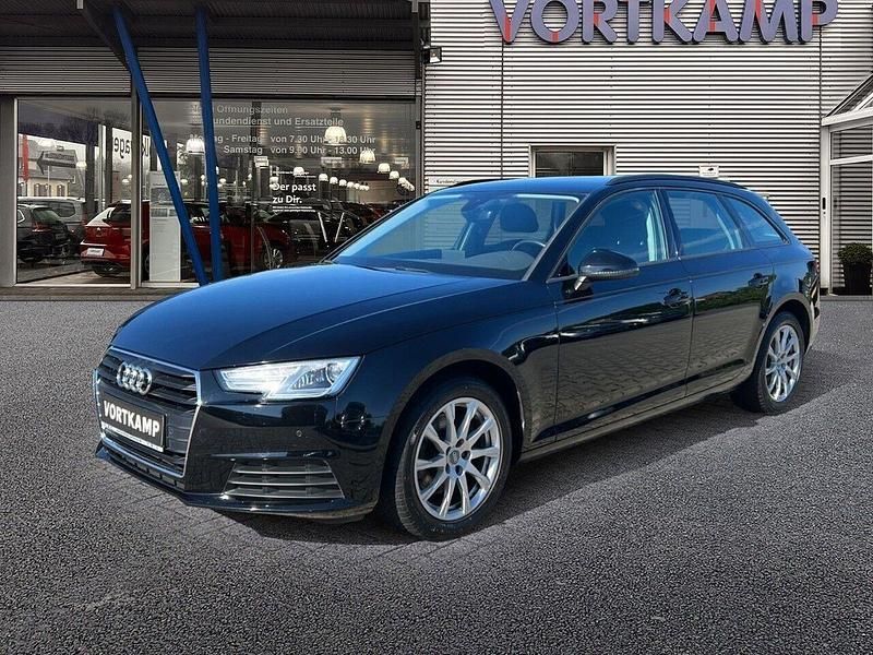 Brillantschwarz Gebraucht 2018 Audi A4 Basis Kombi | 15.480 € (Guter Preis) - Bild 1/4
