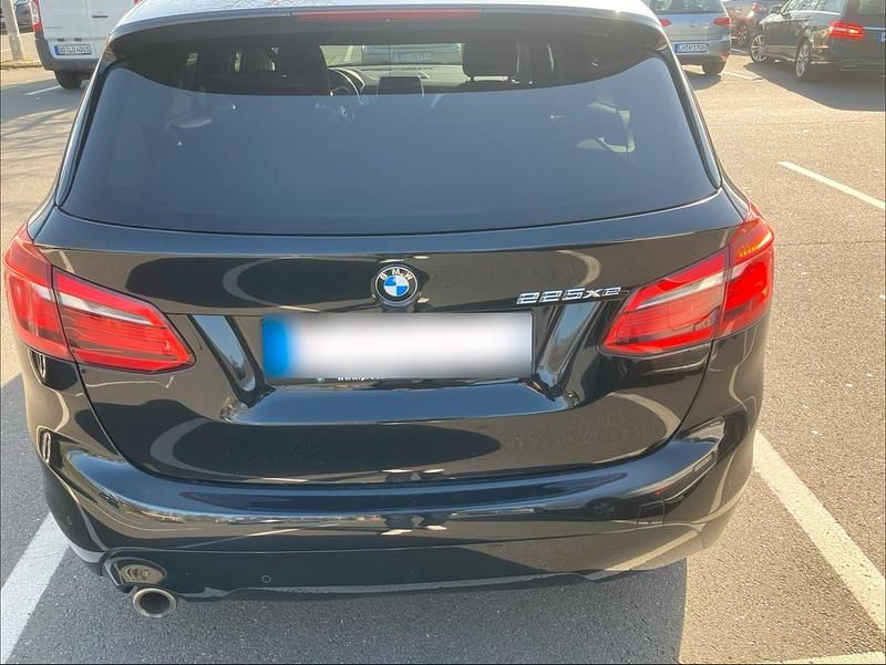 Gebraucht BMW 225 iPerformance 225 PS (165 kW) 2018 Schwarz Kombi