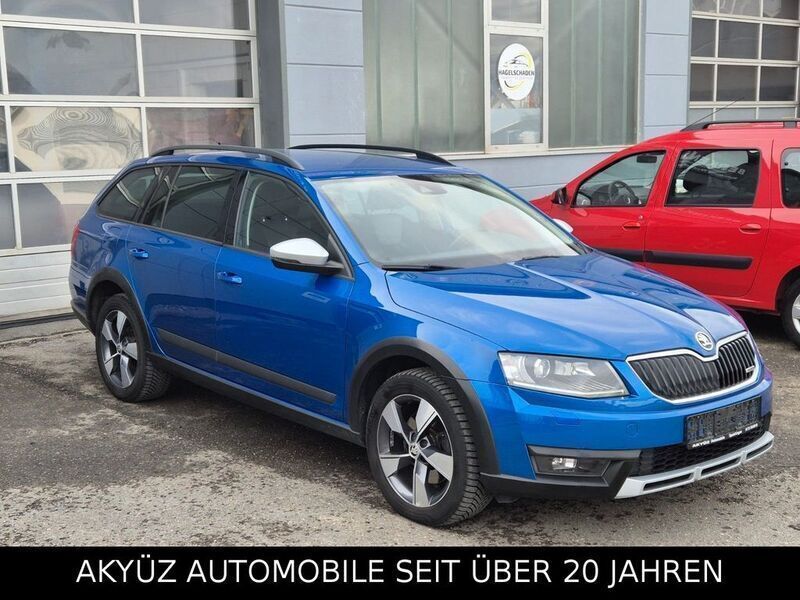 Blau Gebraucht 2016 Skoda Octavia Scout 4x4 Kombi | 14.900 € (Fairer Preis) - Bild 1/4