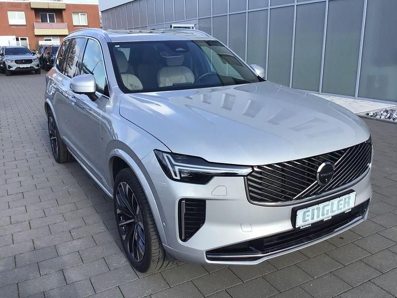 Gebraucht Volvo XC90 Plus 335 PS (246 kW) 2025 Silber SUV