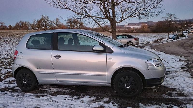Gebraucht VW Fox Refresh 54 PS (39 kW) 2009 Silber Kleinwagen