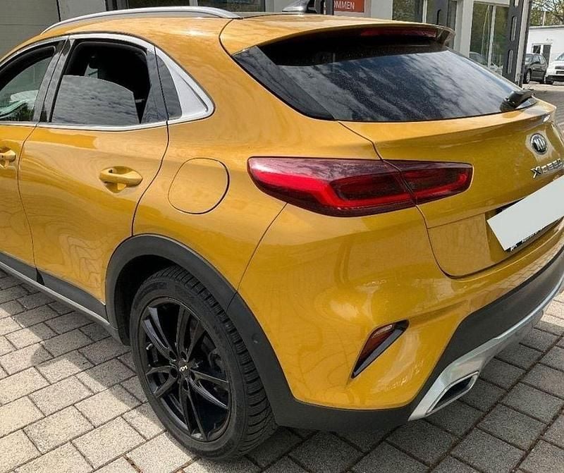 Gebraucht Kia XCeed Xdition 160 PS (117 kW) 2021 Gold SUV