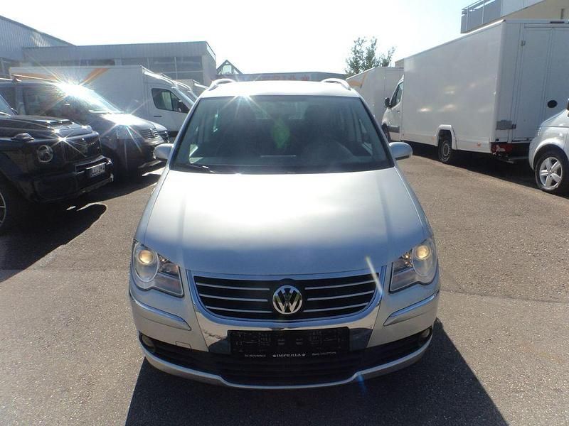 Gebraucht VW Touran Highline 140 PS (102 kW) 2007 Silber Van / Kleinbus