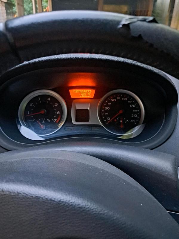 Gebraucht Renault Clio II Dynamique 88 PS (64 kW) 2007 Rot Limousine