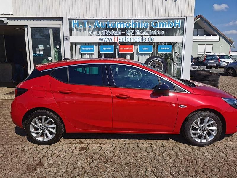 Gebraucht Opel Astra Elegance 145 PS (106 kW) 2021 Rot Limousine