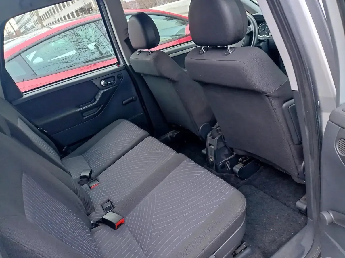 Gebraucht Opel Meriva 105 PS (77 kW) 2006 Grau Van / Kleinbus