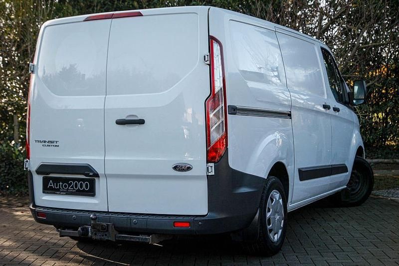 Gebraucht Ford Transit Custom 101 PS (74 kW) 2016 Weiß Van / Kleinbus