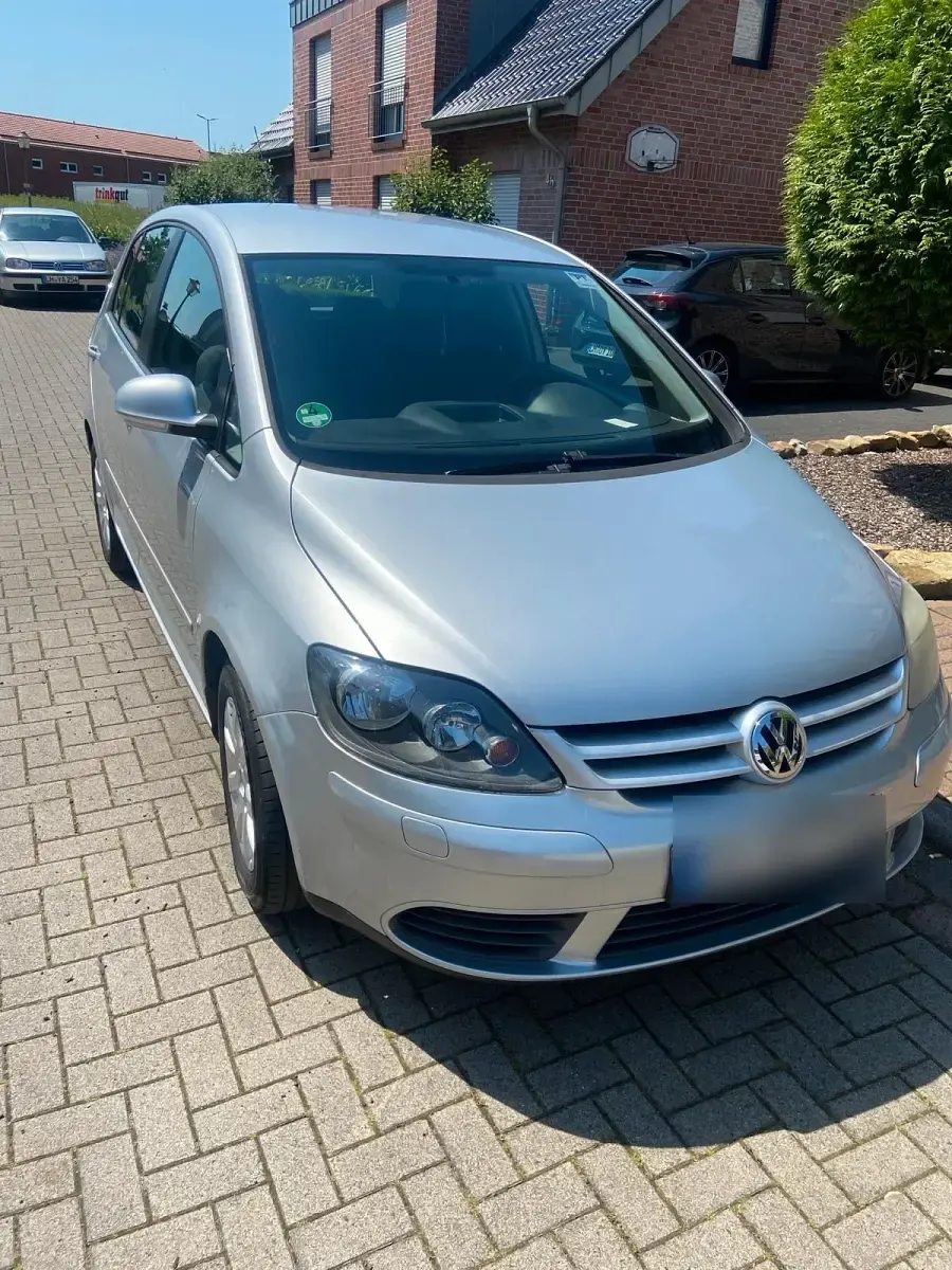 Gebraucht VW Golf IV 102 PS (75 kW) 2005 Silber Limousine