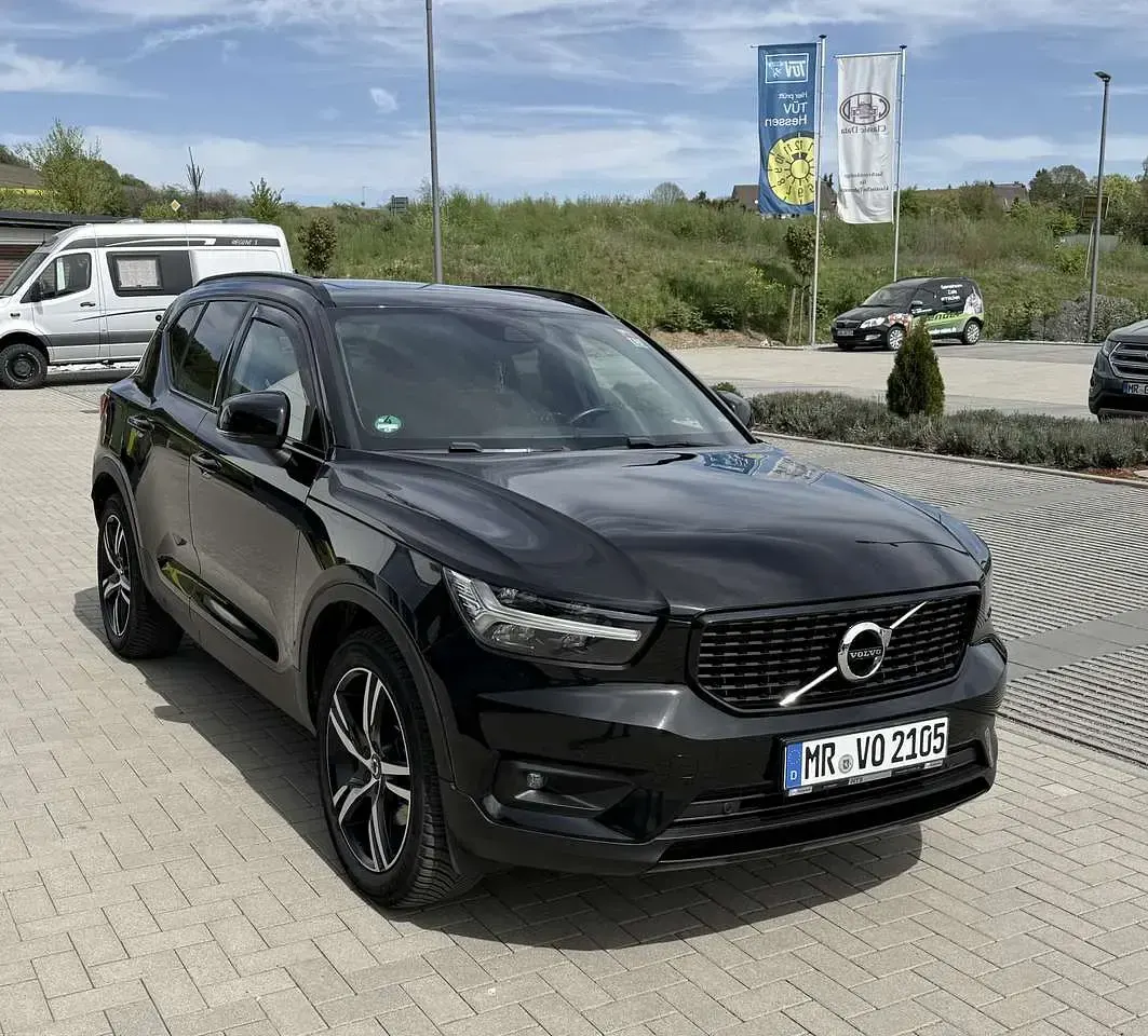 Gebraucht Volvo XC40 R-Design 190 PS (139 kW) 2019 Schwarz SUV